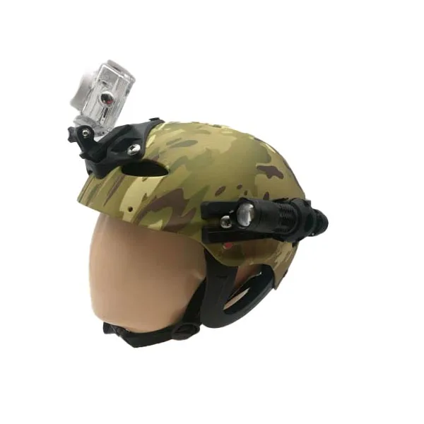 Отличный шлем для быстрого катания на лыжах и водных лыжах