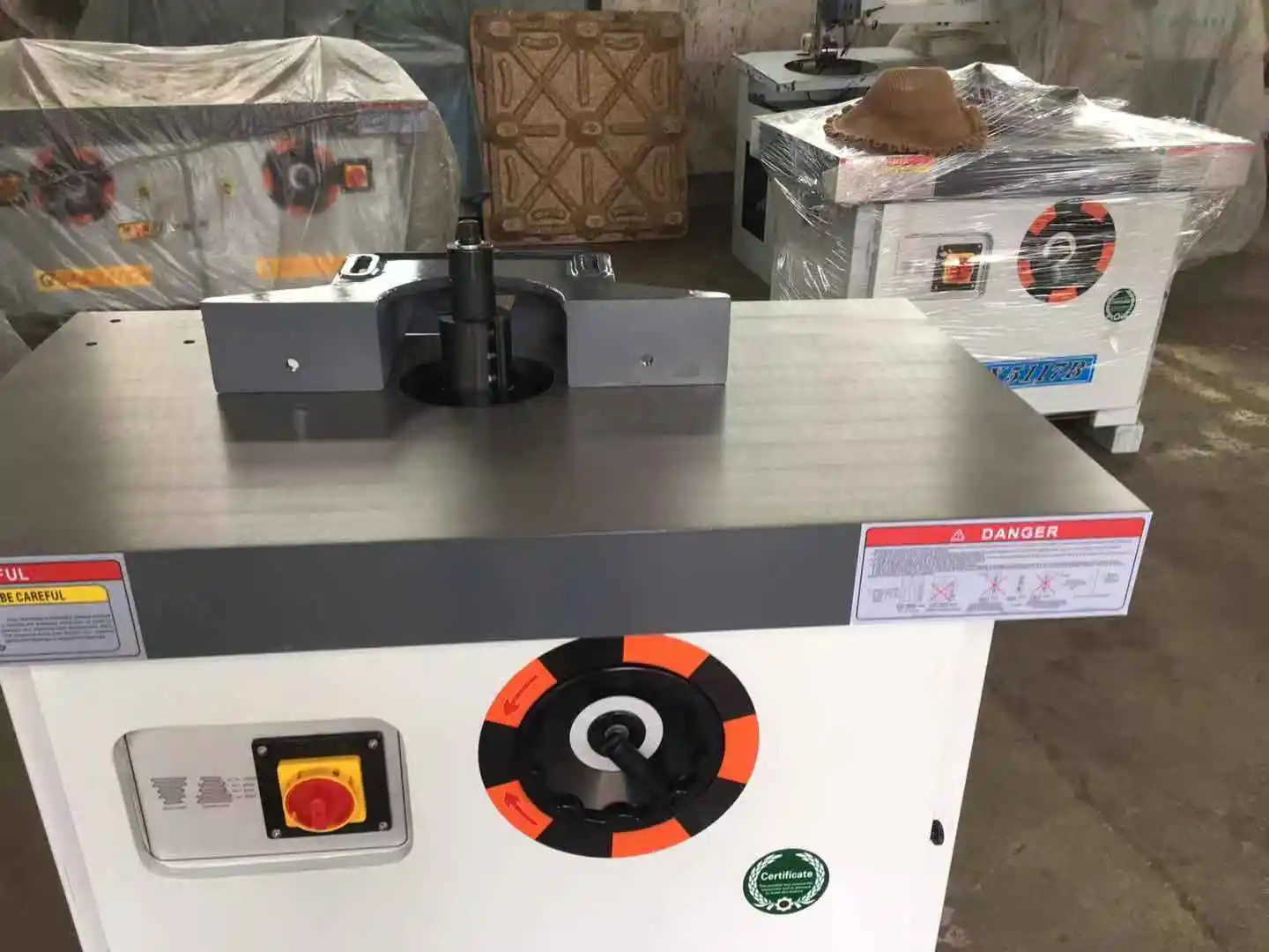 
Sell High-Quality Sliding Table Machine Woodworking Single Spindle Moulder Milling 