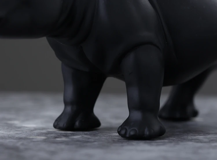
Resin rhinoceros lifelike figurine garden decoration statue Animal sculpture 