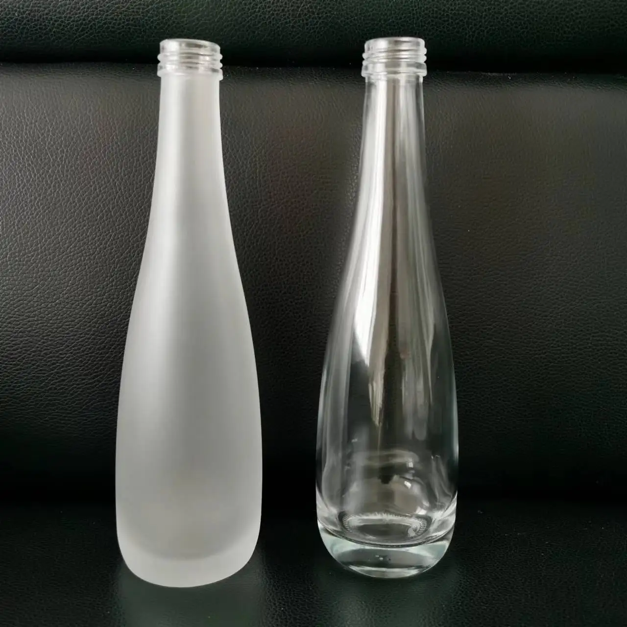 Best-selling 330ml 500ml 750ml Glass Mineral water bottle Soda Beverage Drinking mineral water glass bottle glass water bottle