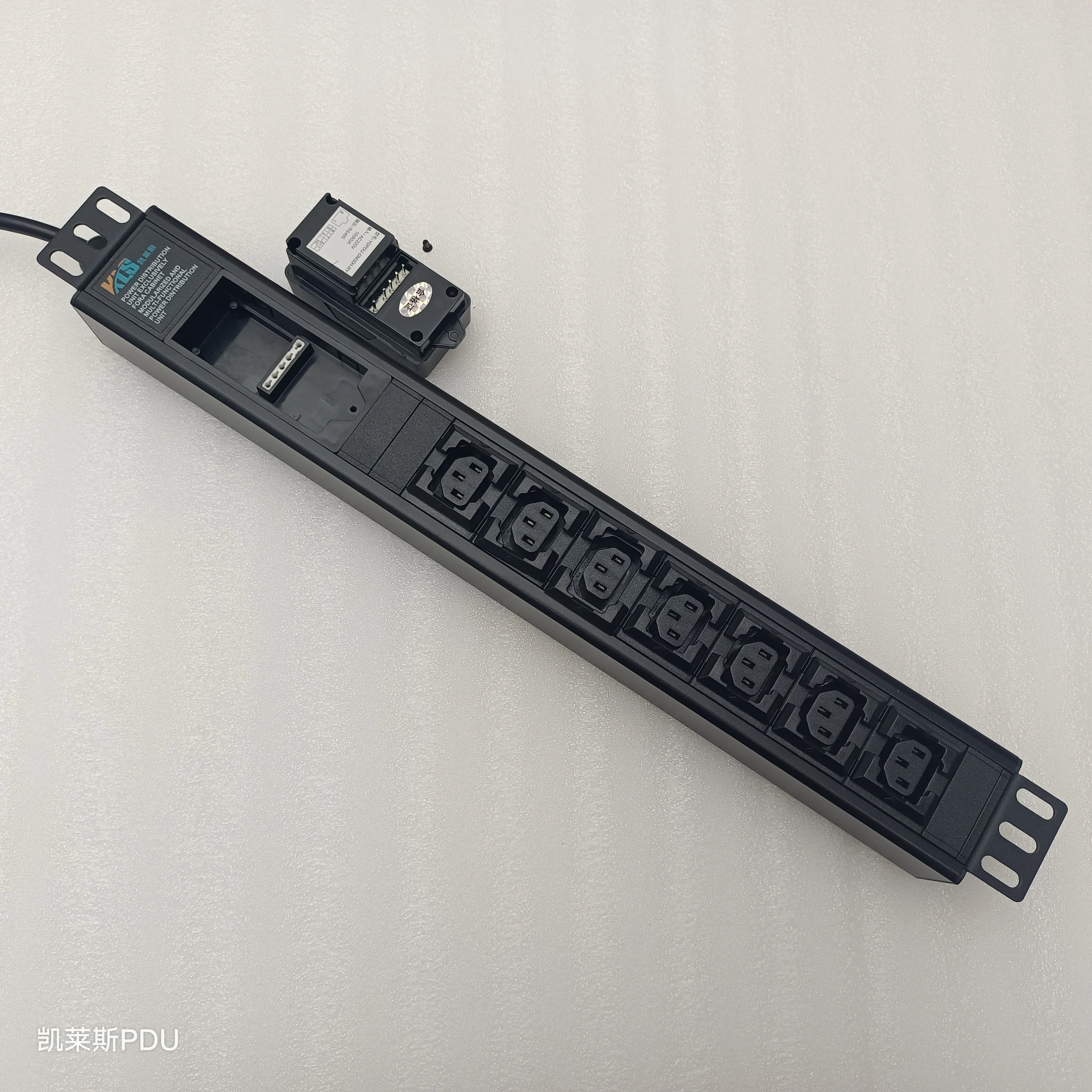 Rack Mount Pdu 16a 240v 8way Socket 8 Bits 16a 250v Pdu 1phase Rack Mount 8way Pdu Iec C13 Socket