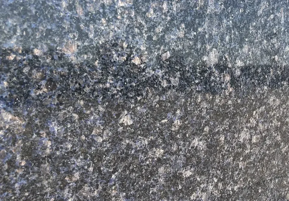 Cheap Polished Natural Stone Royal Blue South Granite Slab for Floor and Wall Decoration Available at Affordable Price