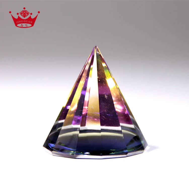 
Paperweight Home Decoration Fengshui Egypt Bulk Glass Crystal Pyramid for Souvenir Gift 