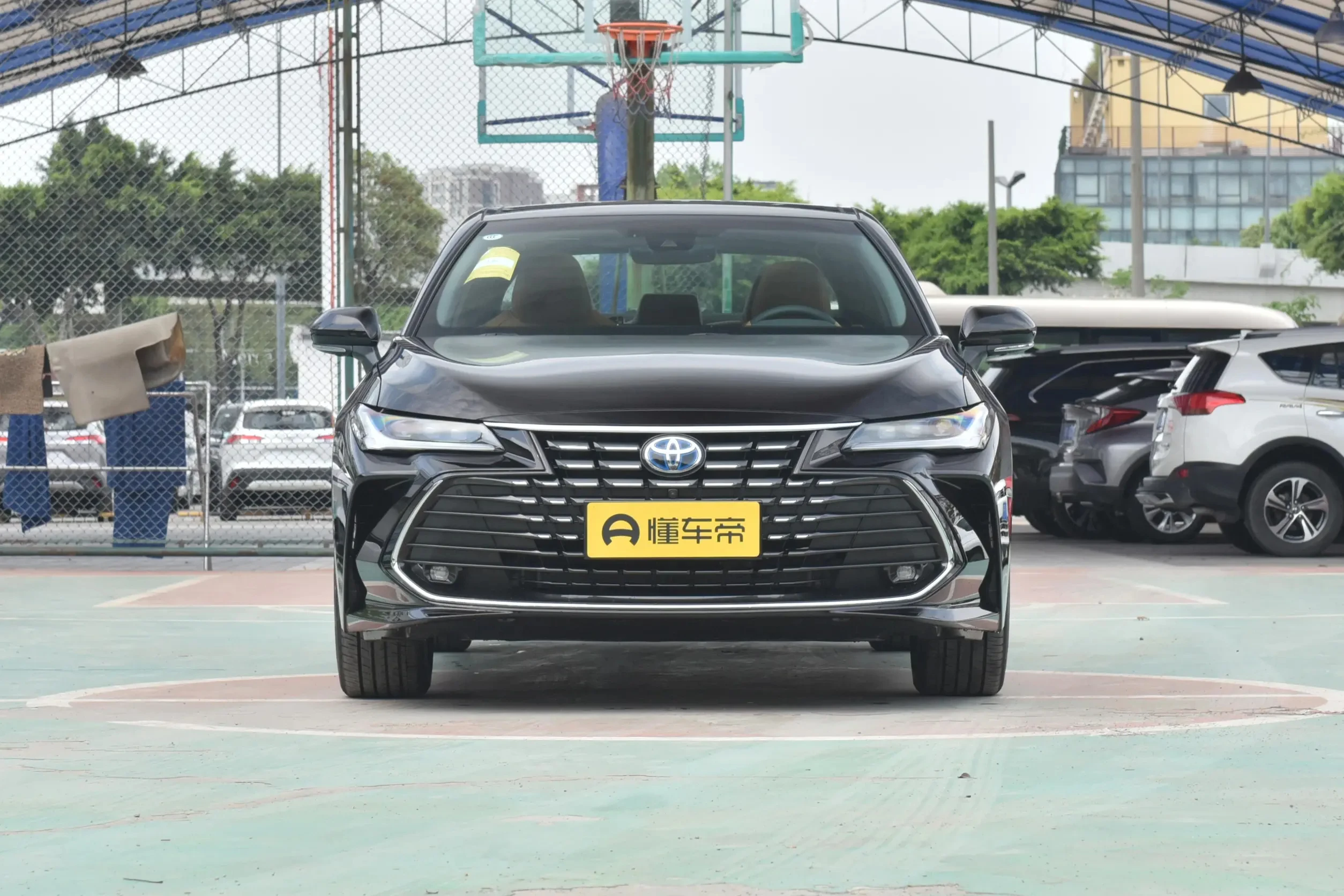 Toyota Avalon 2.5L 178PS L4 2023 ограниченные автомобили флагманского стиля подержанные toyota Sedan гибридный автомобиль E-CVT