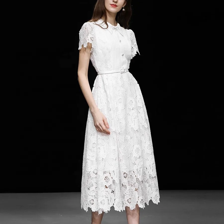 Elegant Banquet Dress 2024 Summer New Style French Lace Vintage Bubble Sleeves Wrapped Waist White Dress