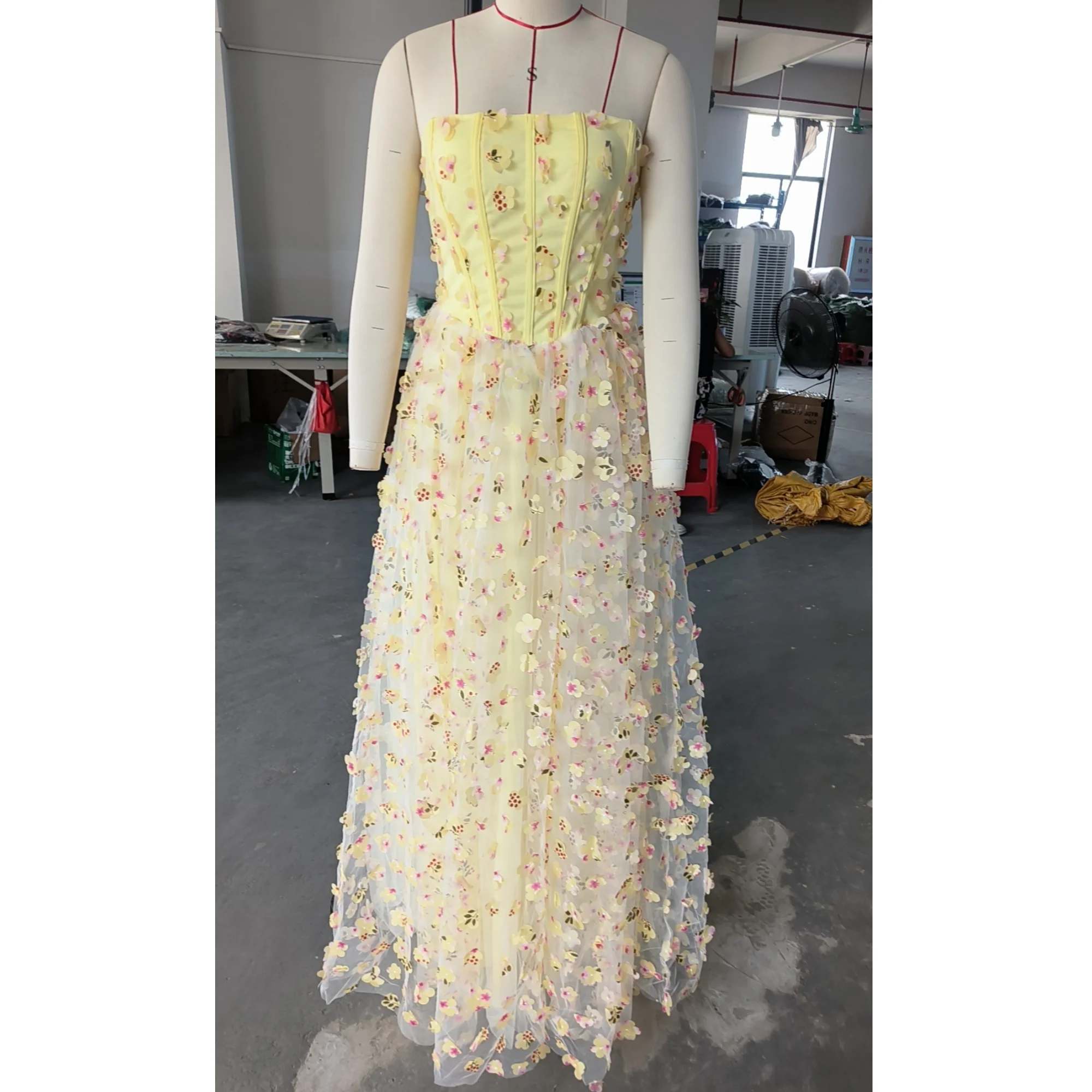Strapless Floral Corset Open Back A-Line Yellow Organza Long Luxury Elegant Ball Gown Prom Dresses for Women
