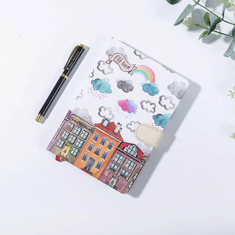 
PU Leather Cover 2021 Fashion Design Diary Notebook Leatherette Journal Magnetic Buckle Closure Planner 