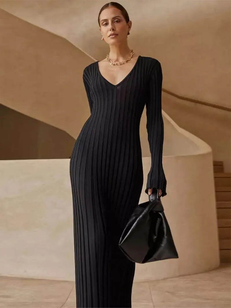 Female V-neck Casual Ladies Ribbed Maxi Robe Autumn Winter 2023 Elegant Pleated A-line Midi Dresses Women Knitted Long Dress