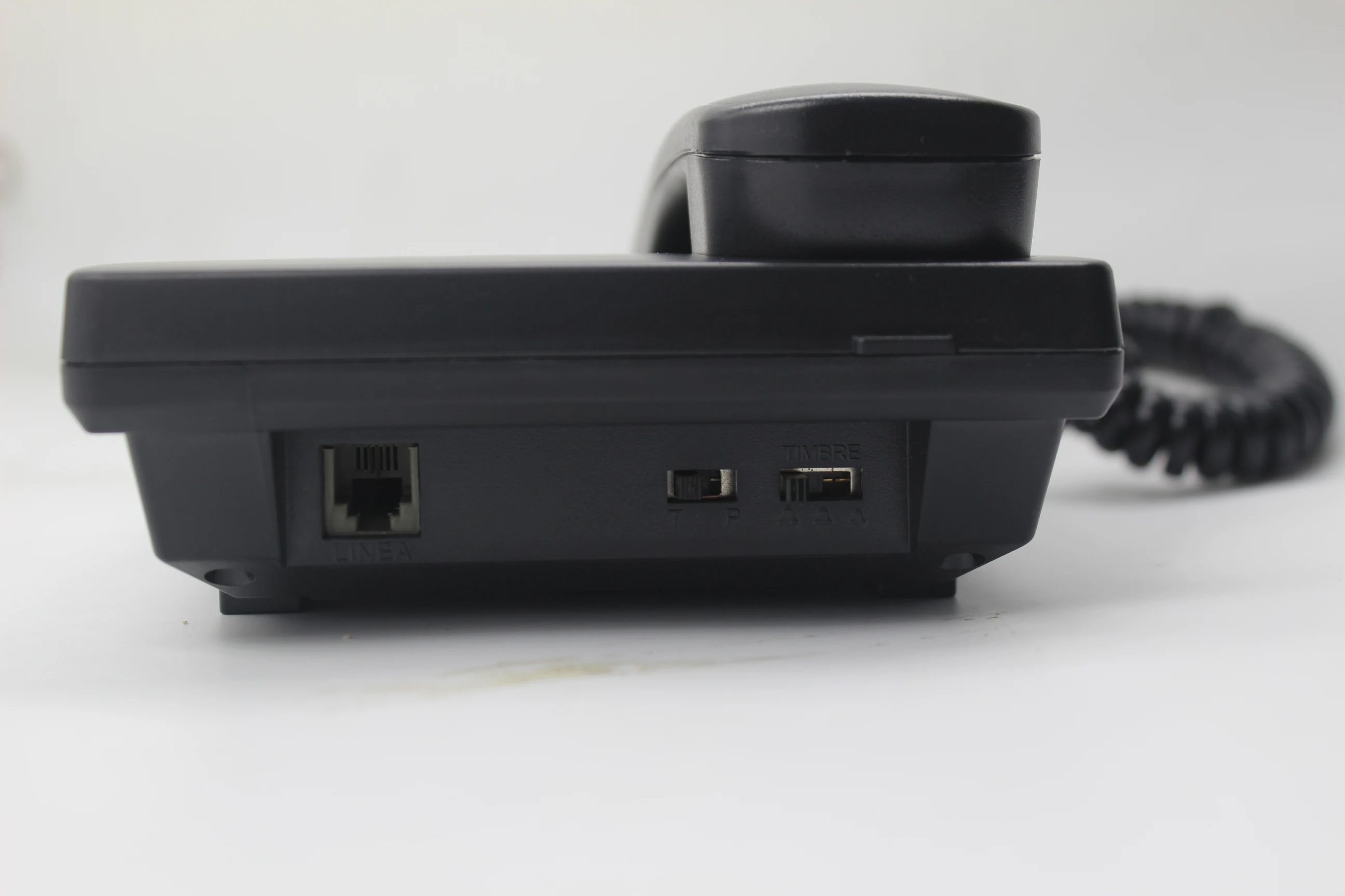 2022 Hot selling New basic landline corded telephone office analog phone with low cost