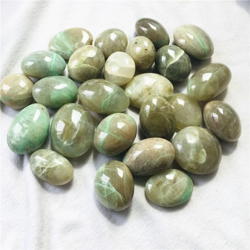 New Product Natural Polished Gemstone Garnierite Crystal Palm Green Moonstone For Healing