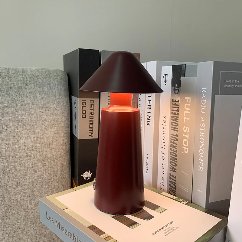Home decor Portable modern bar bedroom restaurant cordless touch light metal rechargeable wine red small room led table lamps