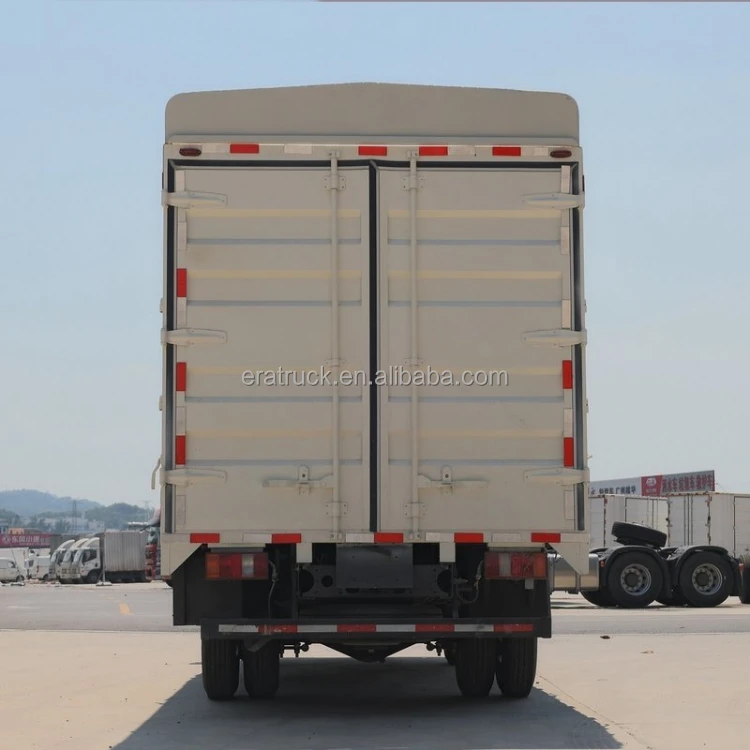 Легкий Грузовик Sinotruk новый 2024 год 4x2 4x4 10 тонн 6 колесных ограждений грузовой автомобиль для продажи