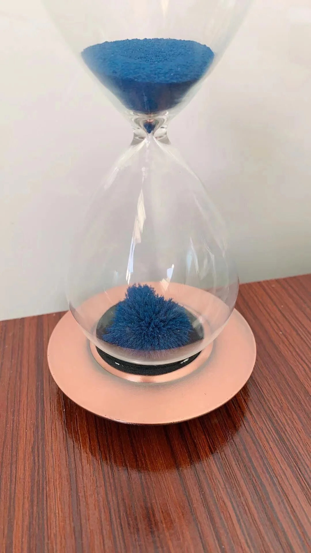 OEM Production Brass Round Base Blue Magnetic Sand Glass Timer Hourglass