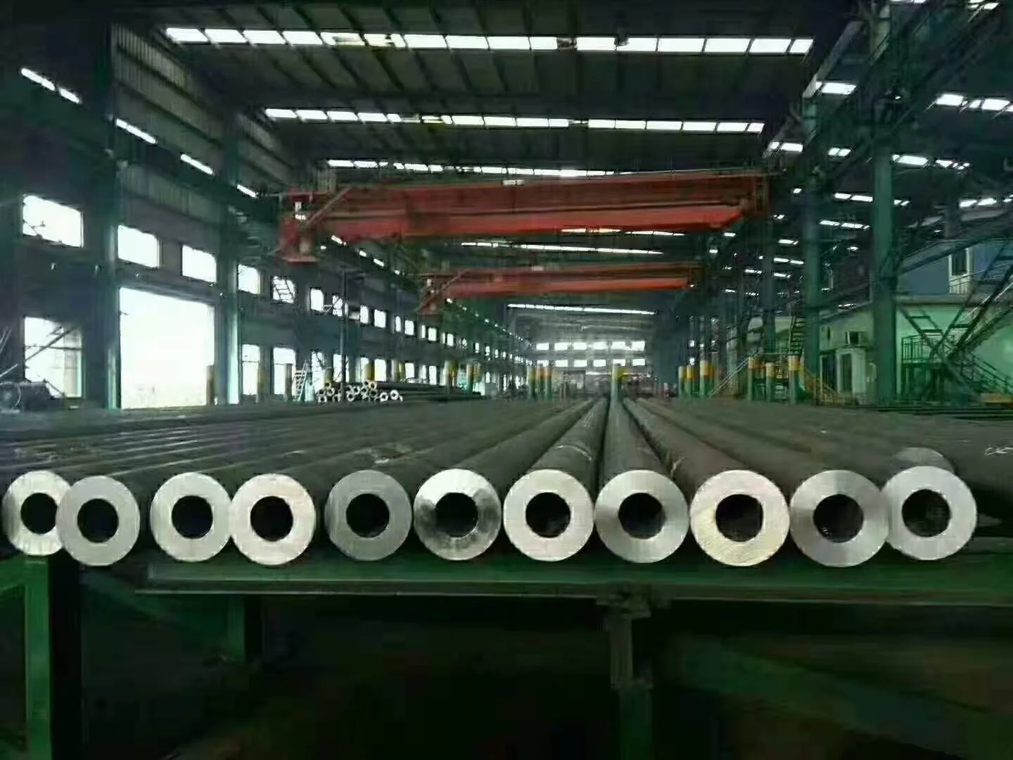 Cold Rolled Hot Welding Stainless Steel Pipe Round Seamless Stainless Steel Tube