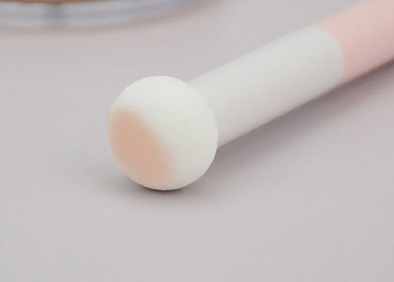 Private Label Soft Mushroom Head Makeup Sponge Brush Face Makeup Concealer Mushroom Head Sponge Stick Smudge Cosmetic Tool