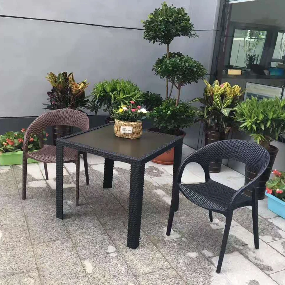 Hot Sale Modern Design Nordic Style High Quality  Rattan Plastic Pp Legs Glass Dining Table And Chair Set