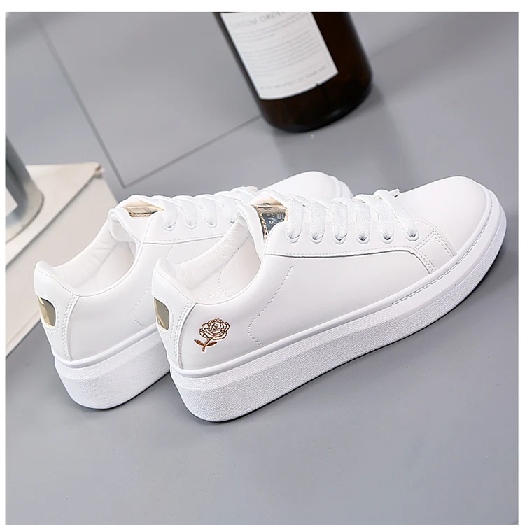 Women Casual Shoes New Spring Women Shoes Fashion Embroidered White Sneakers Breathable Flower Lace-Up Women Sneakers white shoe
