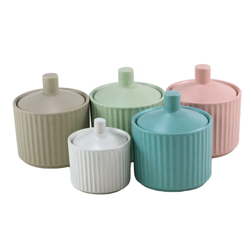 Synwish Custom Modern Ceramic Scented Candle in Jar Empty Candle Vessels with Lid for Home Decor
