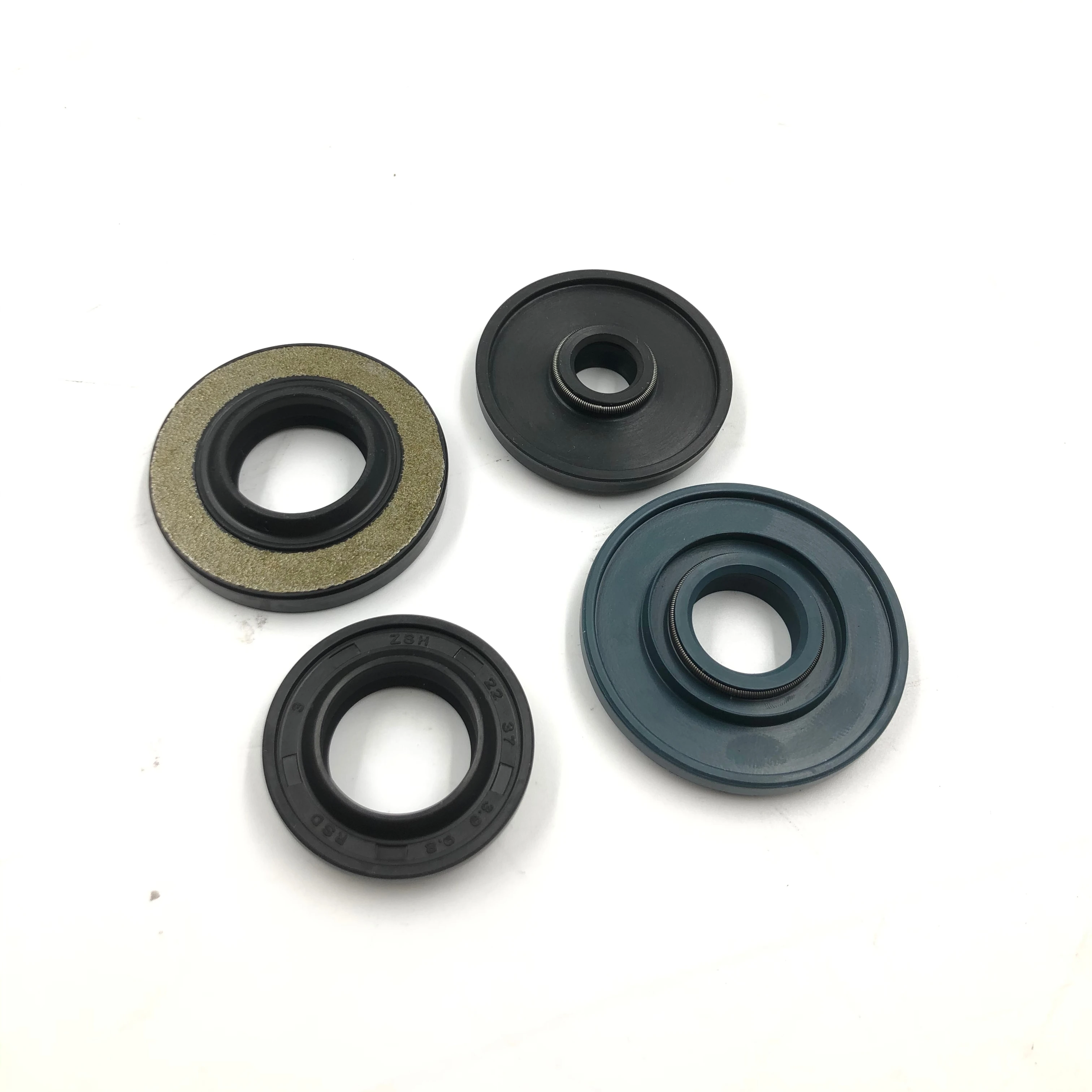 Factory Direct Sale Tc Skeleton Inner Diameter Corrosion And Wear Resistance NBR HNBR  Rubber Oil Seal