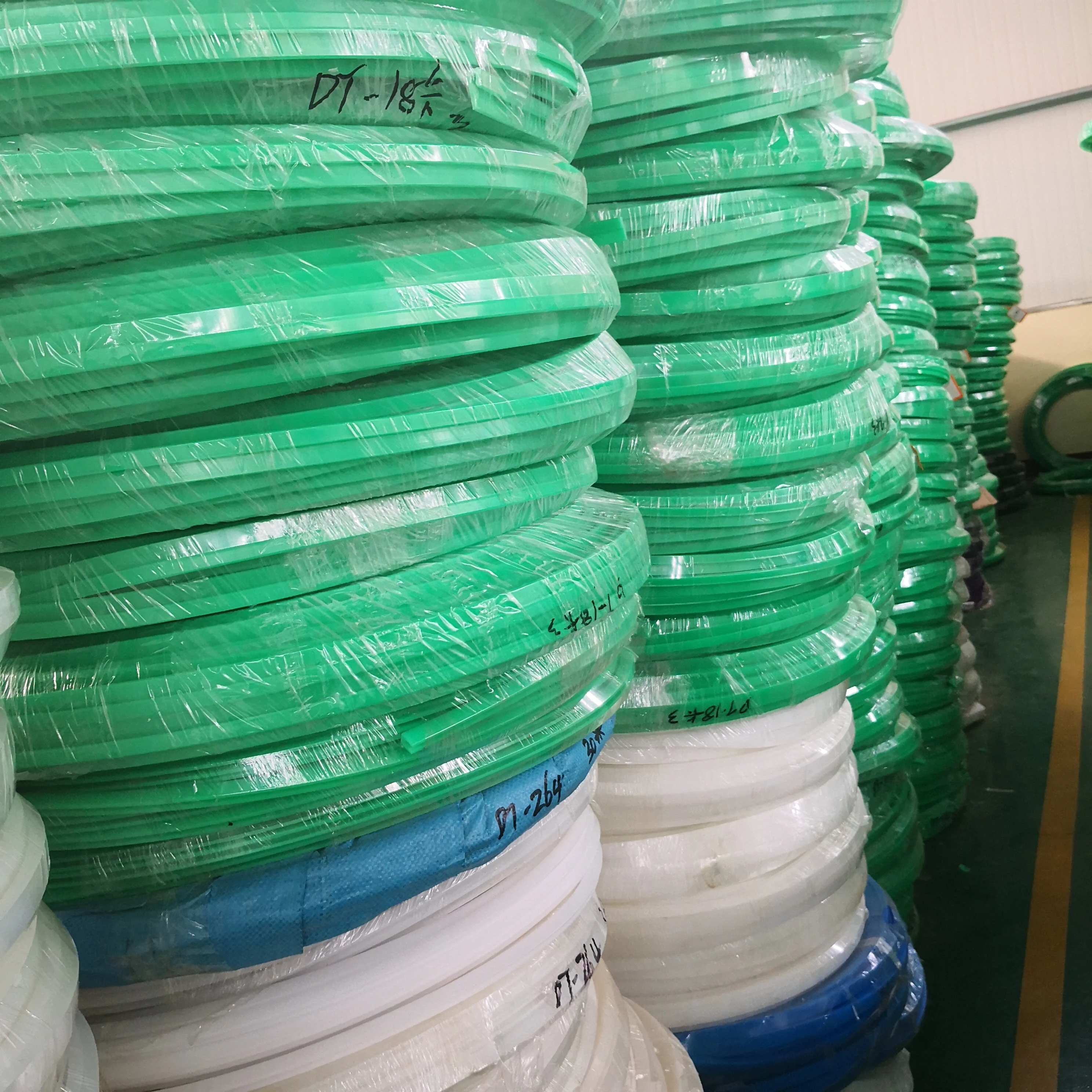 Custom Uhmwpe Conveyor Wear Strips Uhmwpe Plastic Wear Strips Uhmwpe Hdpe Conveyor Wear Strips