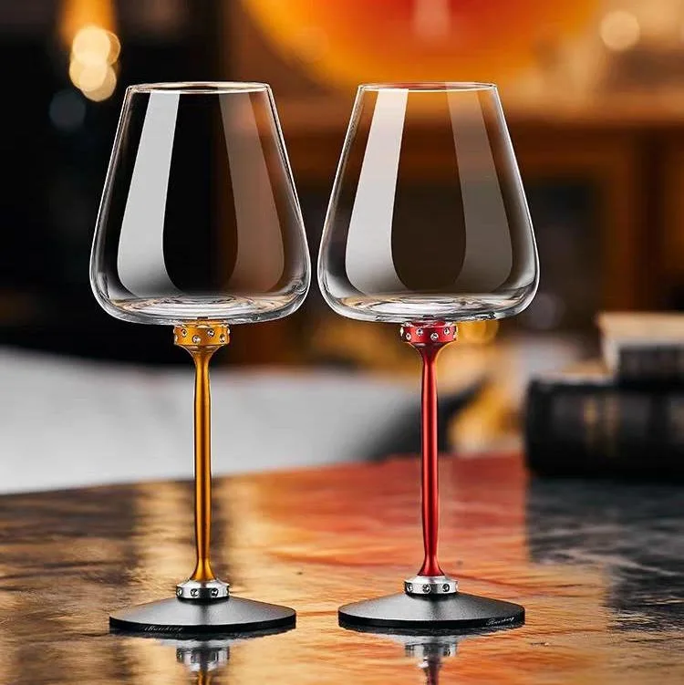 Luxury Gifts Glassware Rotatable Fun Goblet Aluminum Crystal Glass Gravity Glass Automatic Decanting Wine Glass