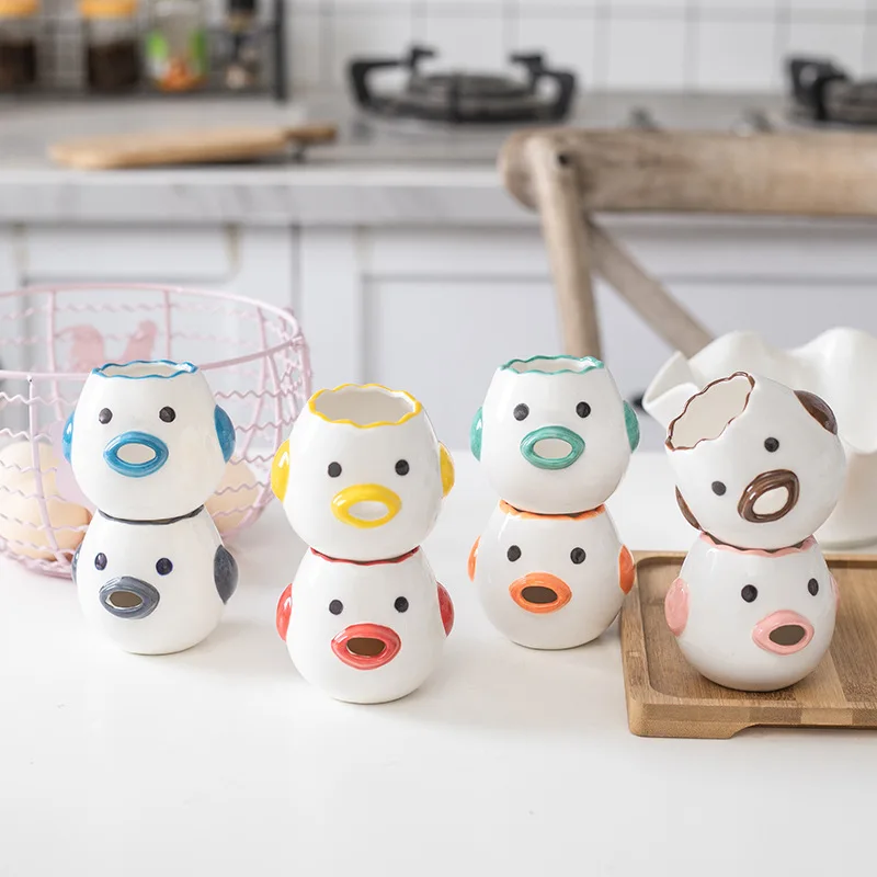 Custom Kitchen Accessories Baking Tools Funny egg shaped Dividers white Yolk Separator Ceramic egg cup holders  wholesale