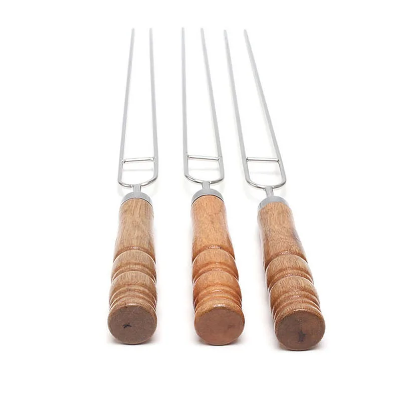 China Factory High Quality BBQ Accessories Big Wood Handle Metal Stainless Steel Skewer for Grilling Barbecue