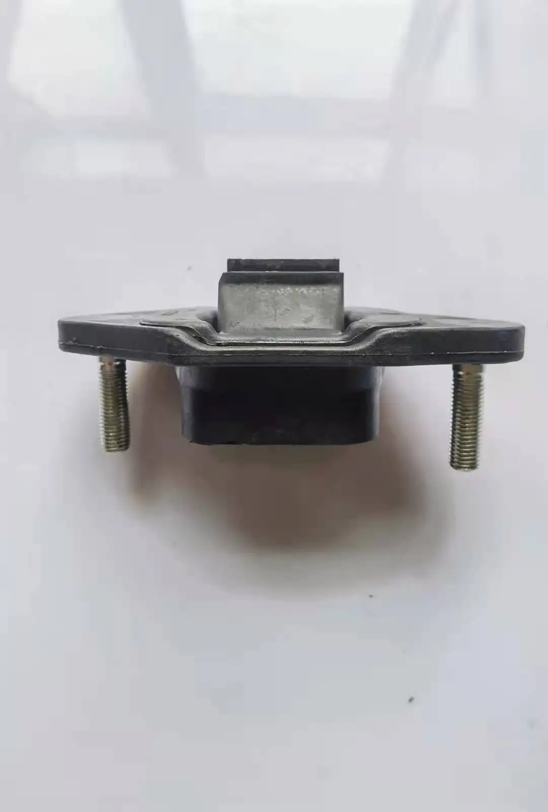 50850-TA2-A02 engine bracket car high quality engine support base for 2.0L CP1 2008-2013 AT engine