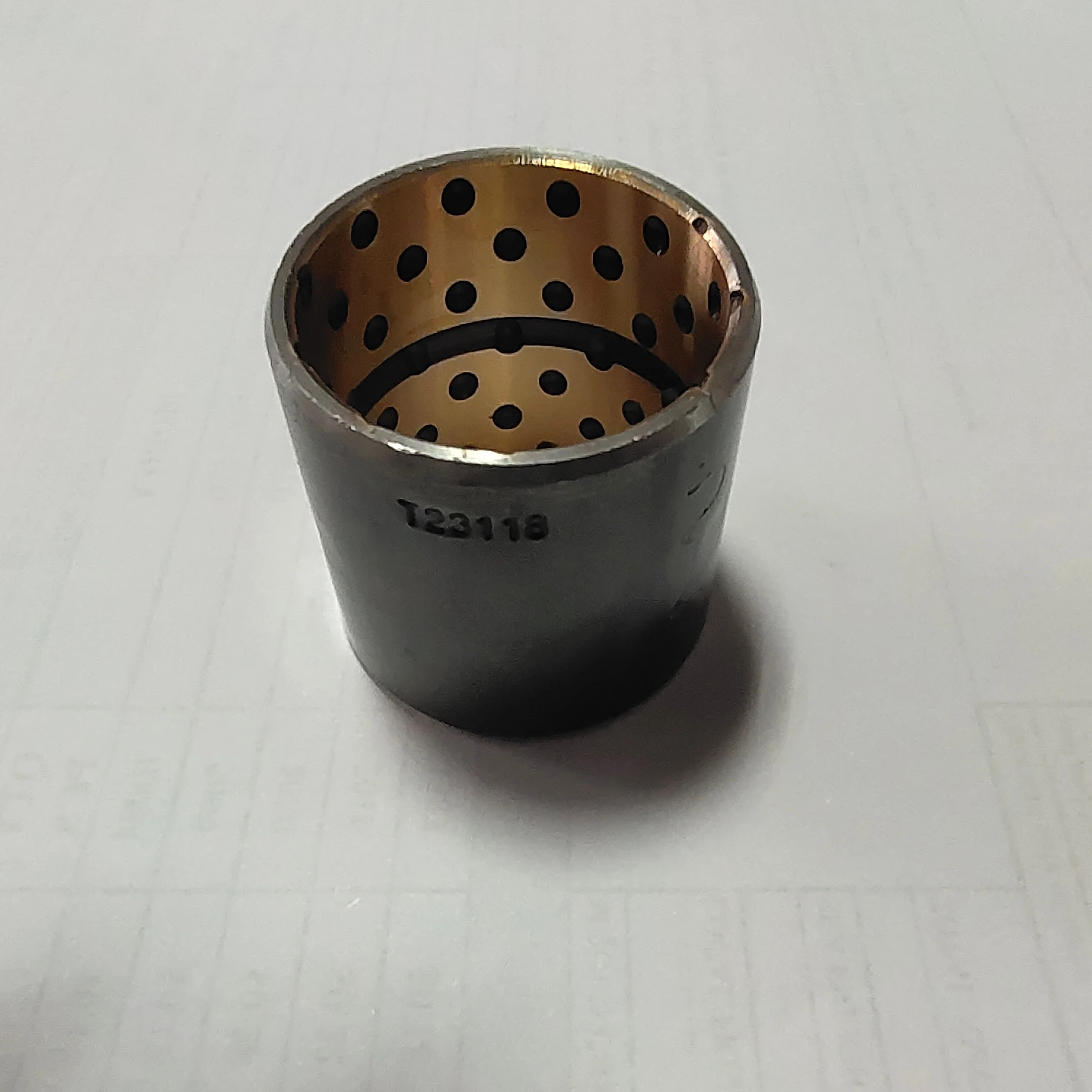 STEERING BUSH J.D TRACTOR T23118
