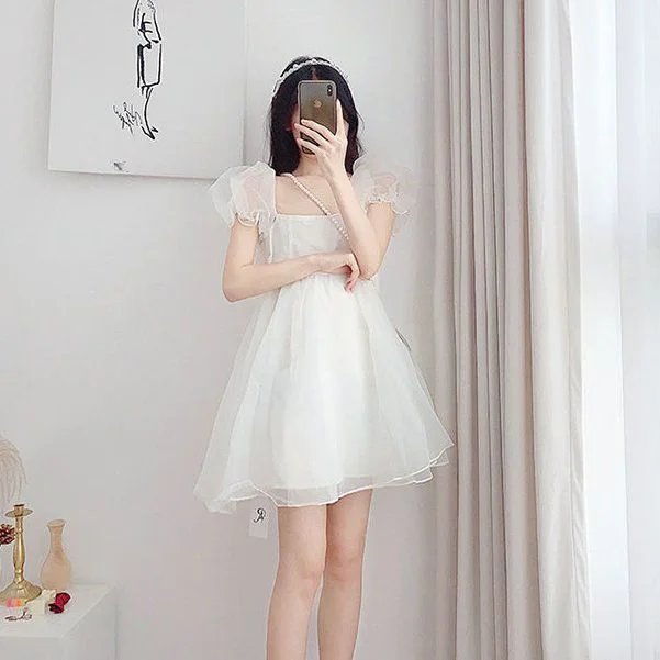 Fugitive Princess Sweet Dress Female Korean Edition Summer Vacation Two Piece Square  Bubble Sleeve Mesh Small Short Dress