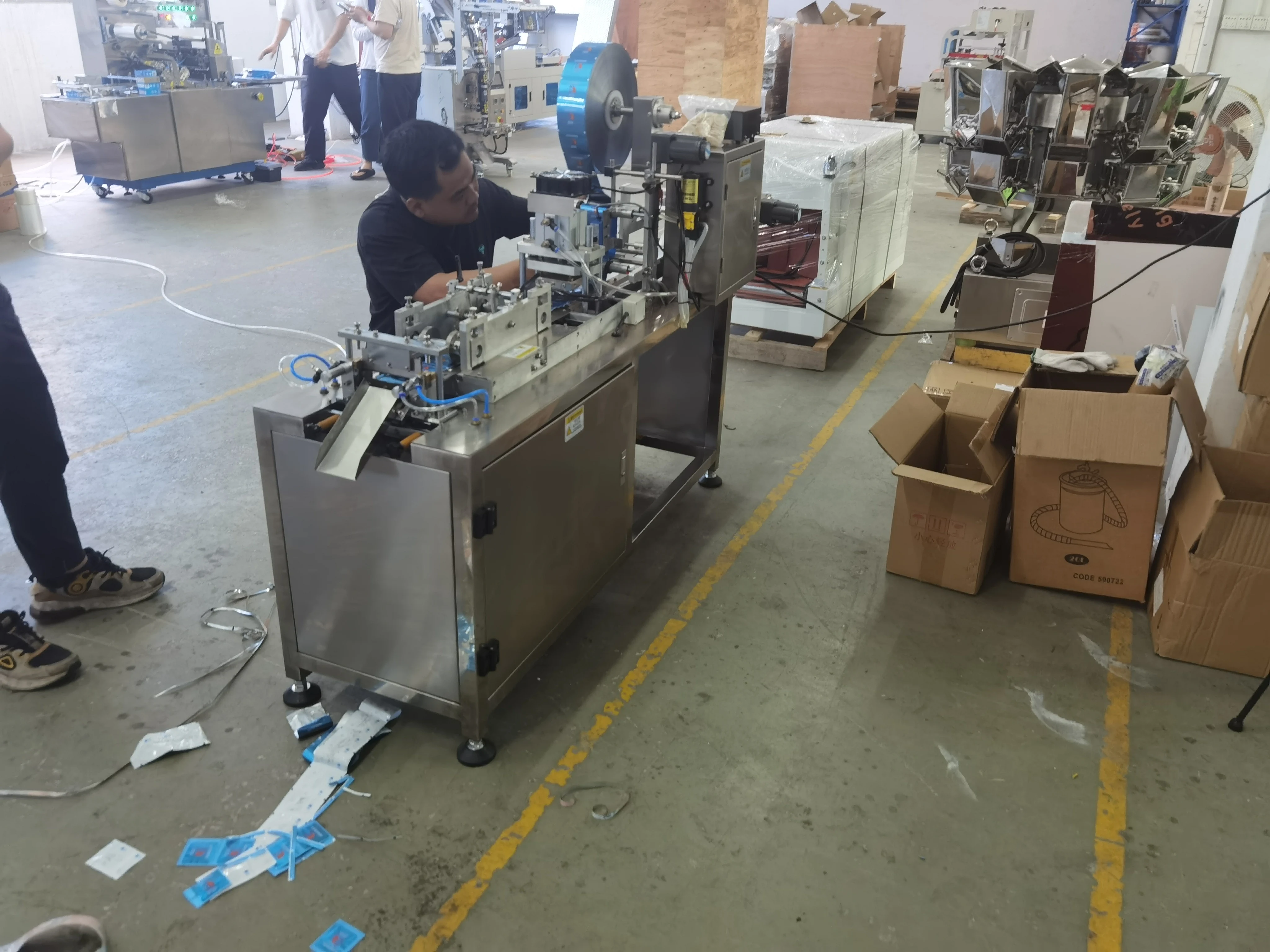 Automatic food vegetable noodle cup thermo film heat shrink tunnel packaging machine