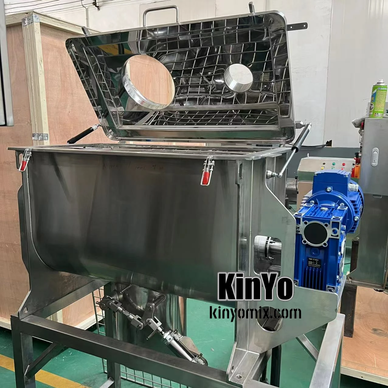 Производители поставляют длительный срок службы под заказ напряжение 2700 кг пищевой краситель порошок миксер ленточный блендер миксер машина