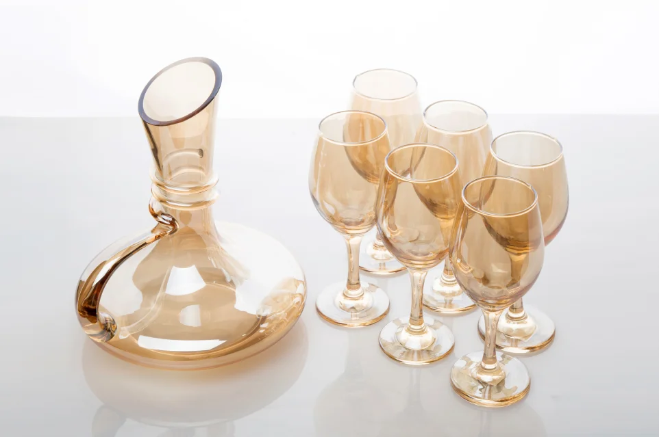 Raymond Creative electroplate wine decanter set glass