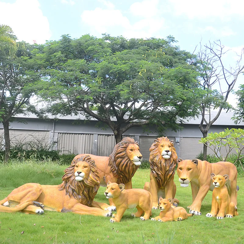 Customized life-size outdoor decorative animal sculpture fiberglass simulation lion sculpture statue