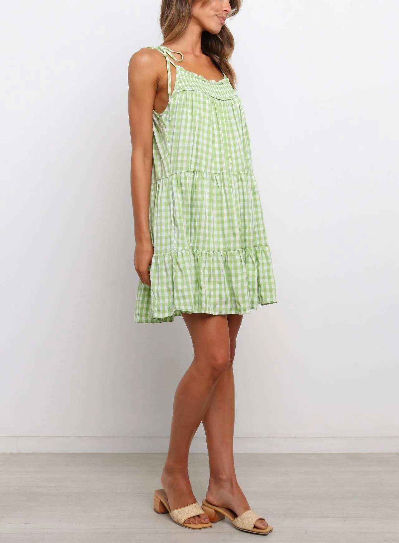 OEM Dress Manufacturer Private Label Custom Spaghetti Strap Ruffled Green Plaid Women Dress