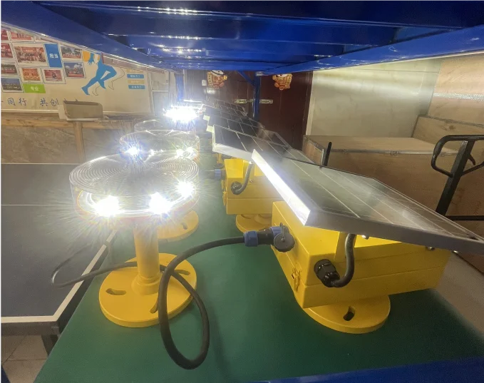 Solar warning helipad light visual and IR final approach and take-off area (FATO) radio controlled solar helipad light