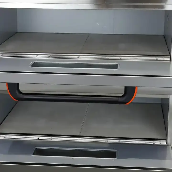 Bakery Equipment 2 Deck 2 4 Tray Industrial Commercial Bakery Bread And Cake Electric Gas Baking Oven For Sale