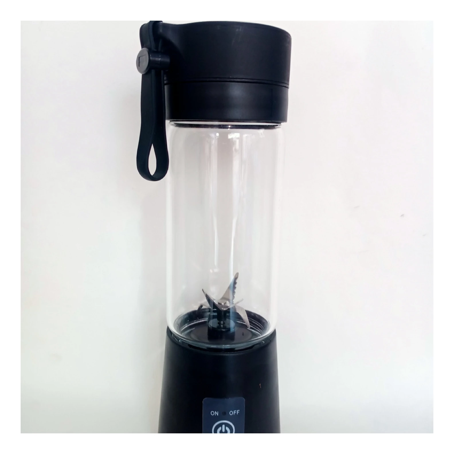 Healthy Fruit and Vegetable Juice Mixer Portable Stainless Steel Blades Blender