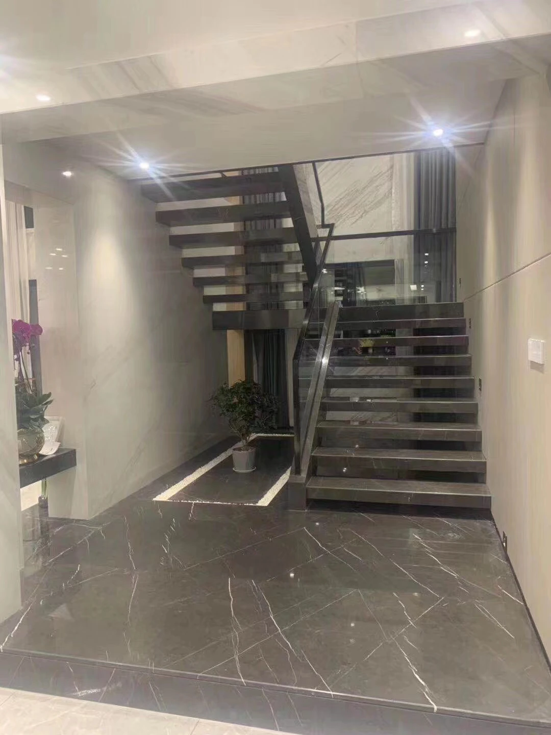 Grey Stone Marble Popular Luxury with White Natural Stone Modern Indoor Villa House Polished Floor Tiles Stairs Steps