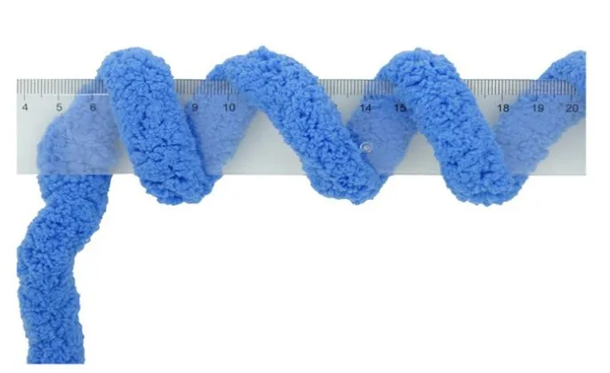  Wholesale Fancy Giant Thick Crochet Yarn For Hand Knitting Blanket Pillow 100% Polyester Super Chunky