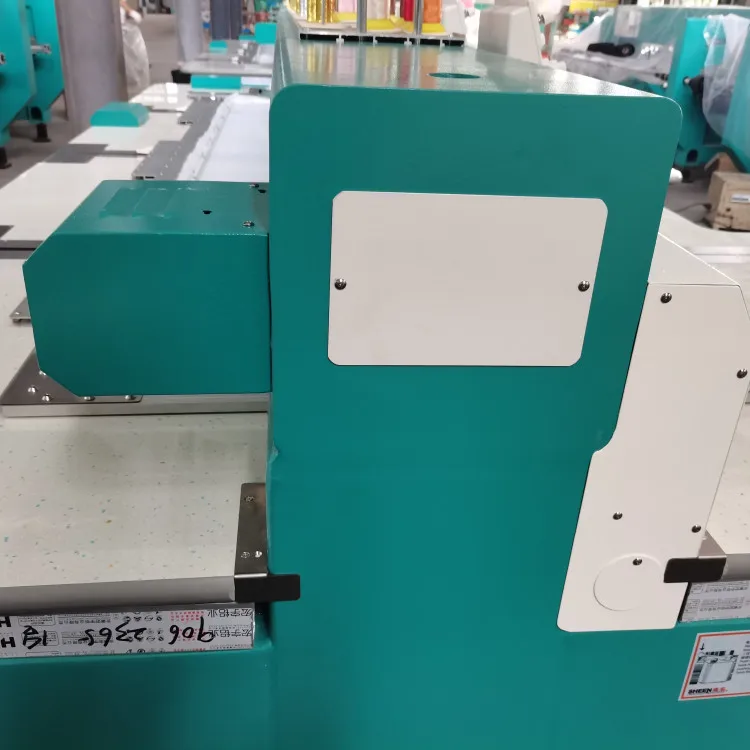 Высокоскоростная компьютеризированная вышивальная машина с 8 головками