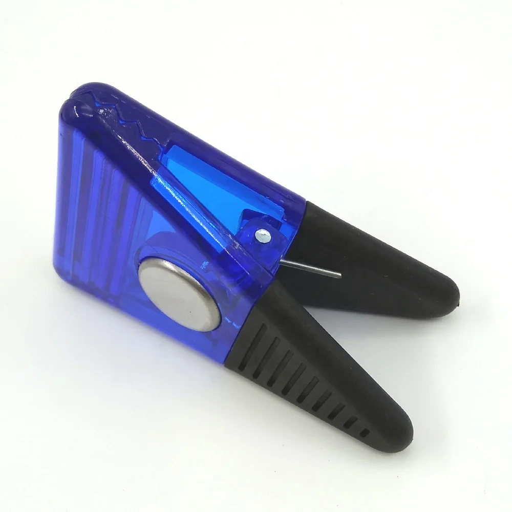 plastic triangle fridge magnet paper clip