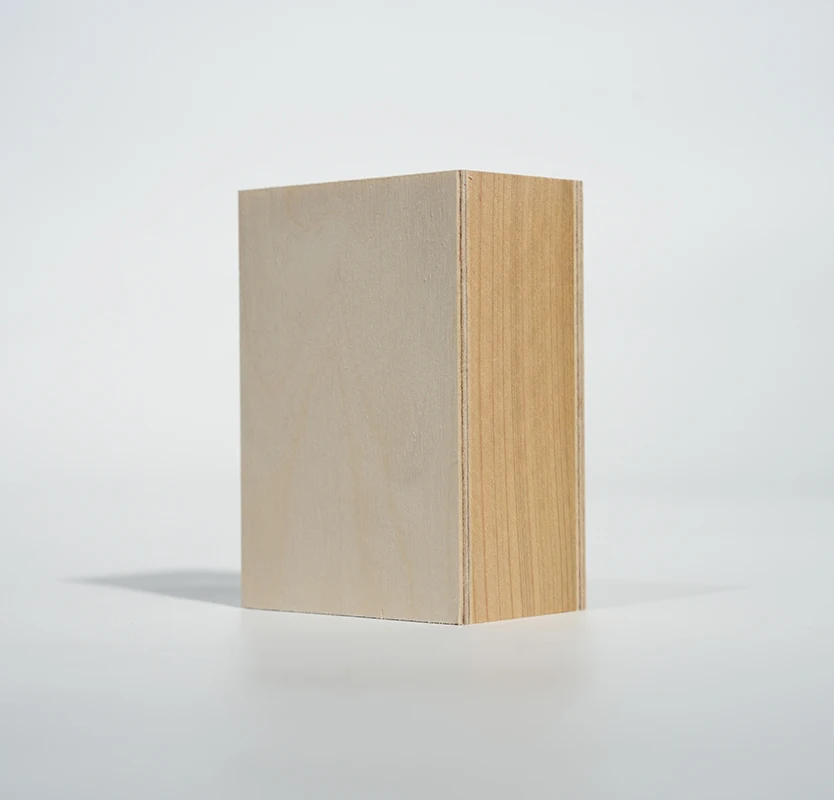 Wholesale Factory Direct Sales 40-50mm Pine/Fir Core Solid Wood Veneered Block Boards for Door Panel Material