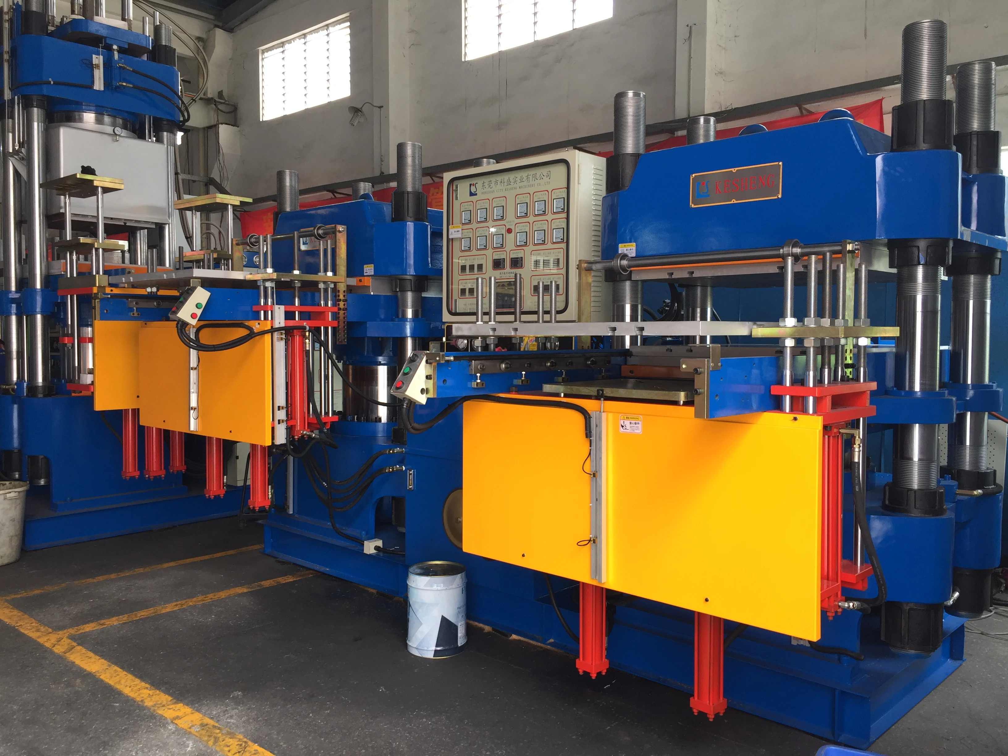 Double station automatic front-style 2RT hydraulic molding machine for making silicon rubber products Vulcanizing Press machine