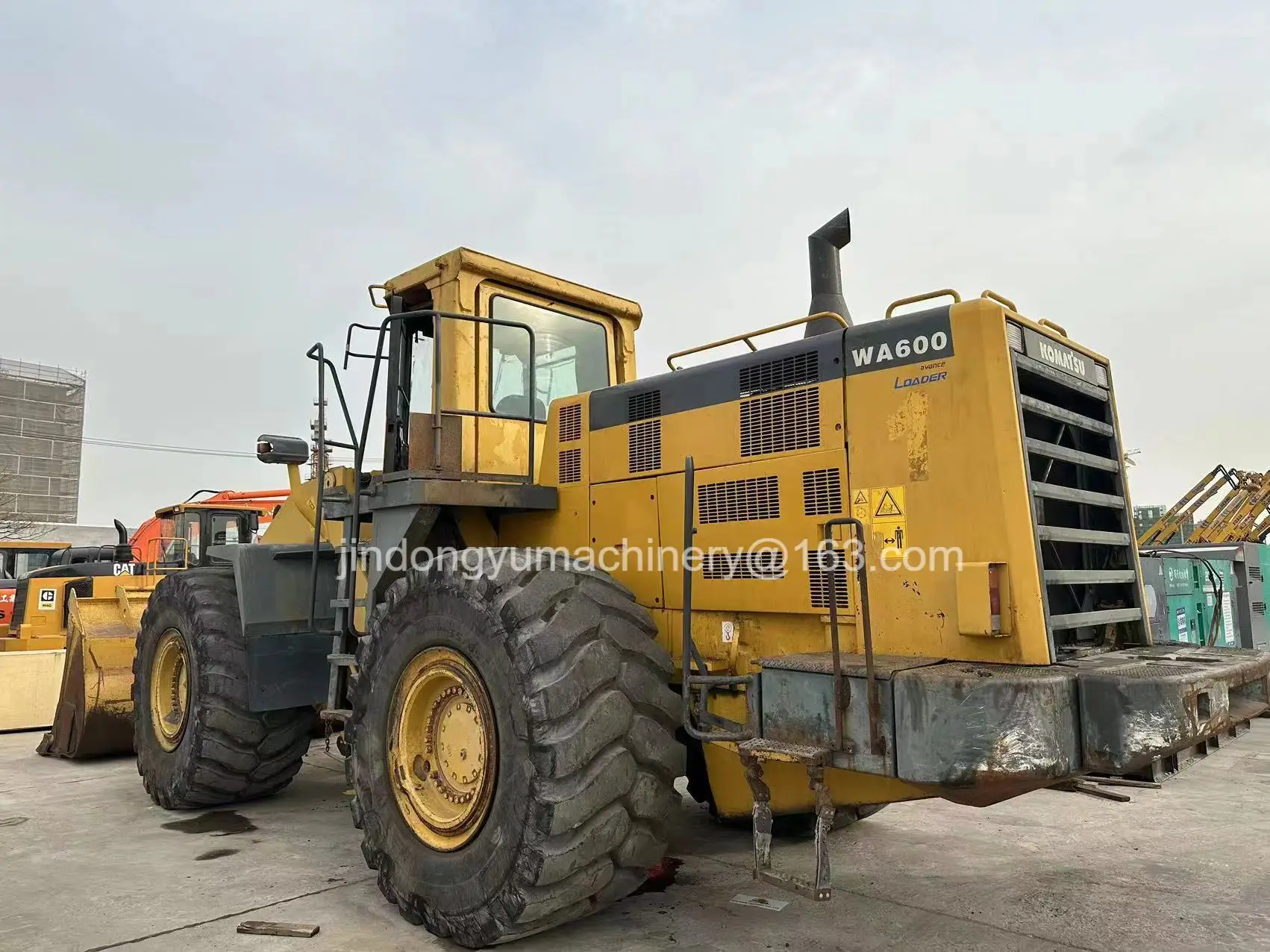 The Komatsu WA600-3 front wheel loader from Japan is for sale and delivers consistent results with its large capacity