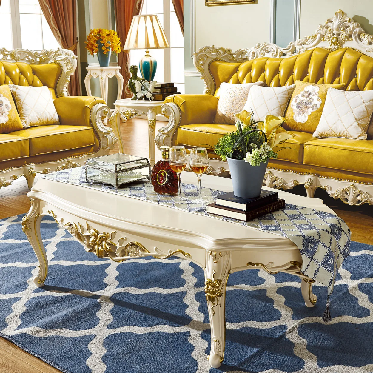 
Luxury European Style Living Room Furniture Center Coffee Table Vintage Wood Dining Table for Household Dining Room Use Wooden 