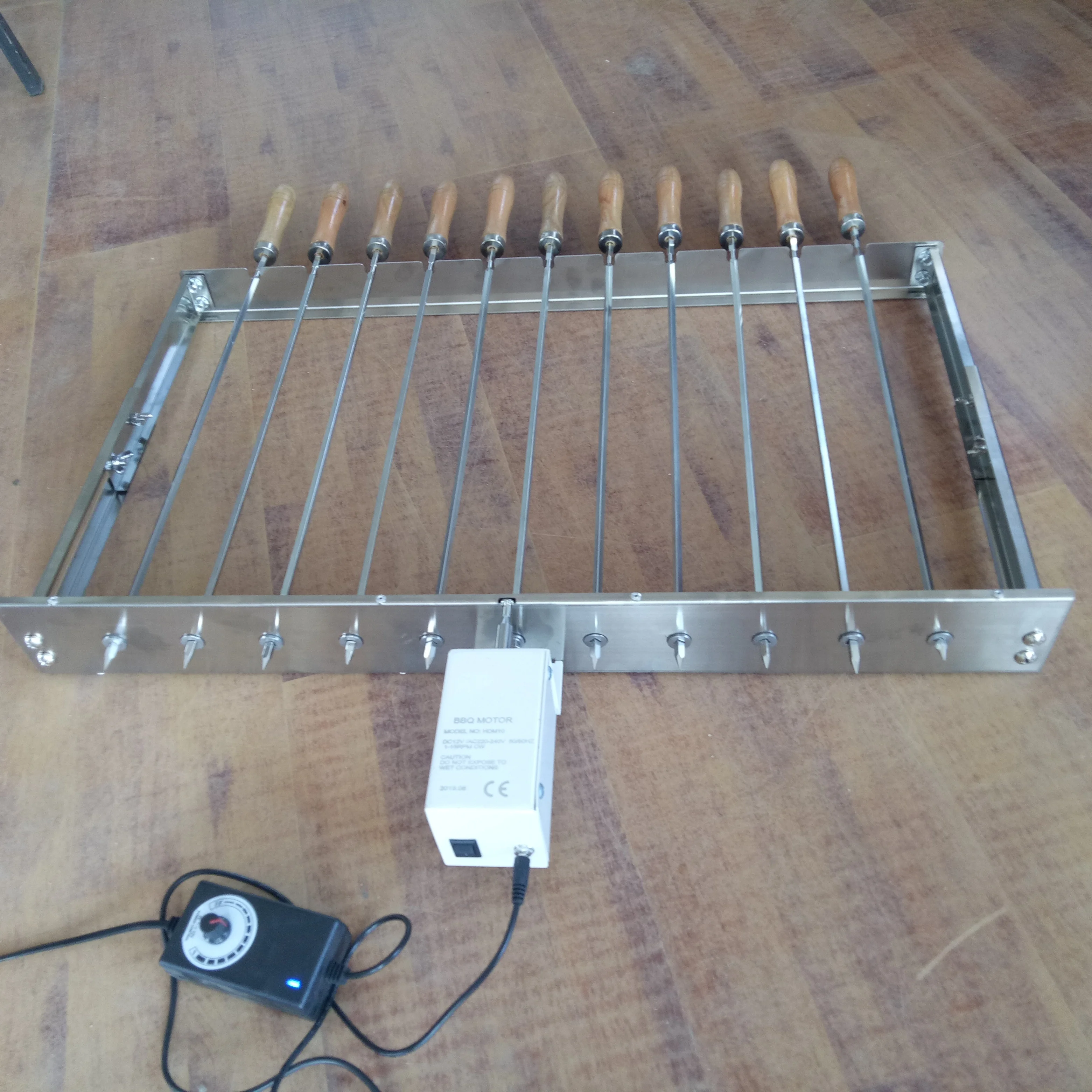 Wholesale custom Stainless Steel Extendible Brazilian BBQ Skewers Rotisserie Cypriot Grill