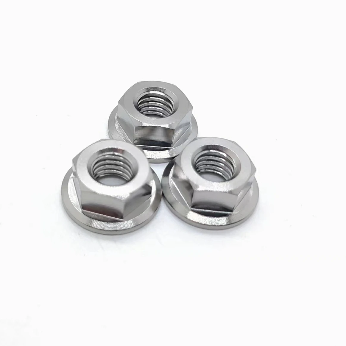 Высокое качество M4 M5 M6 M8 M10 M12 титановые фланцевые гайки Gr2 Gr5 различные цвета ЧПУ прецизионный процесс