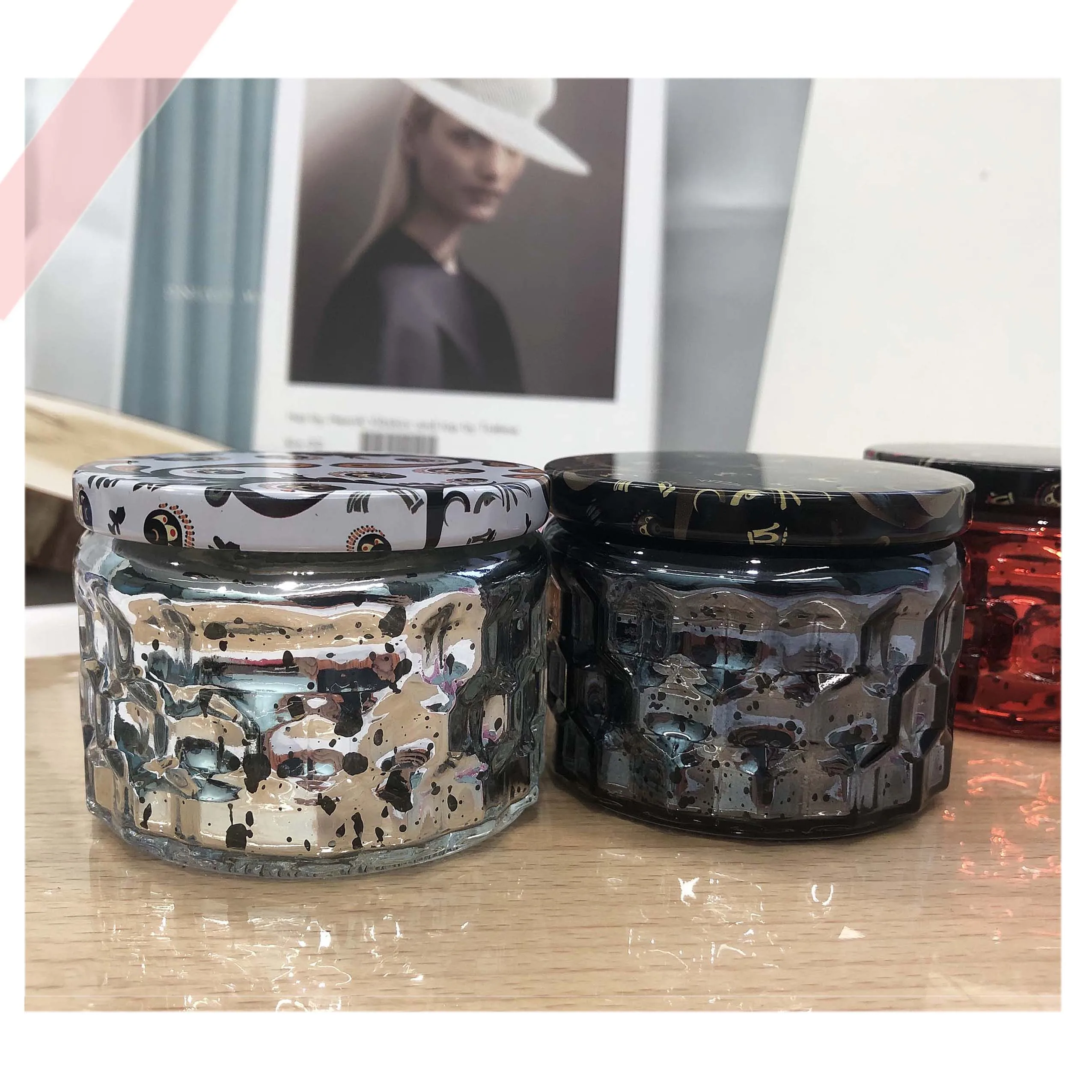 Wholesale Embossed Luxury Tinted Candle Holder Container 4oz Emptying Black Glass Candle Jar With Lid For Making Candles In Bulk