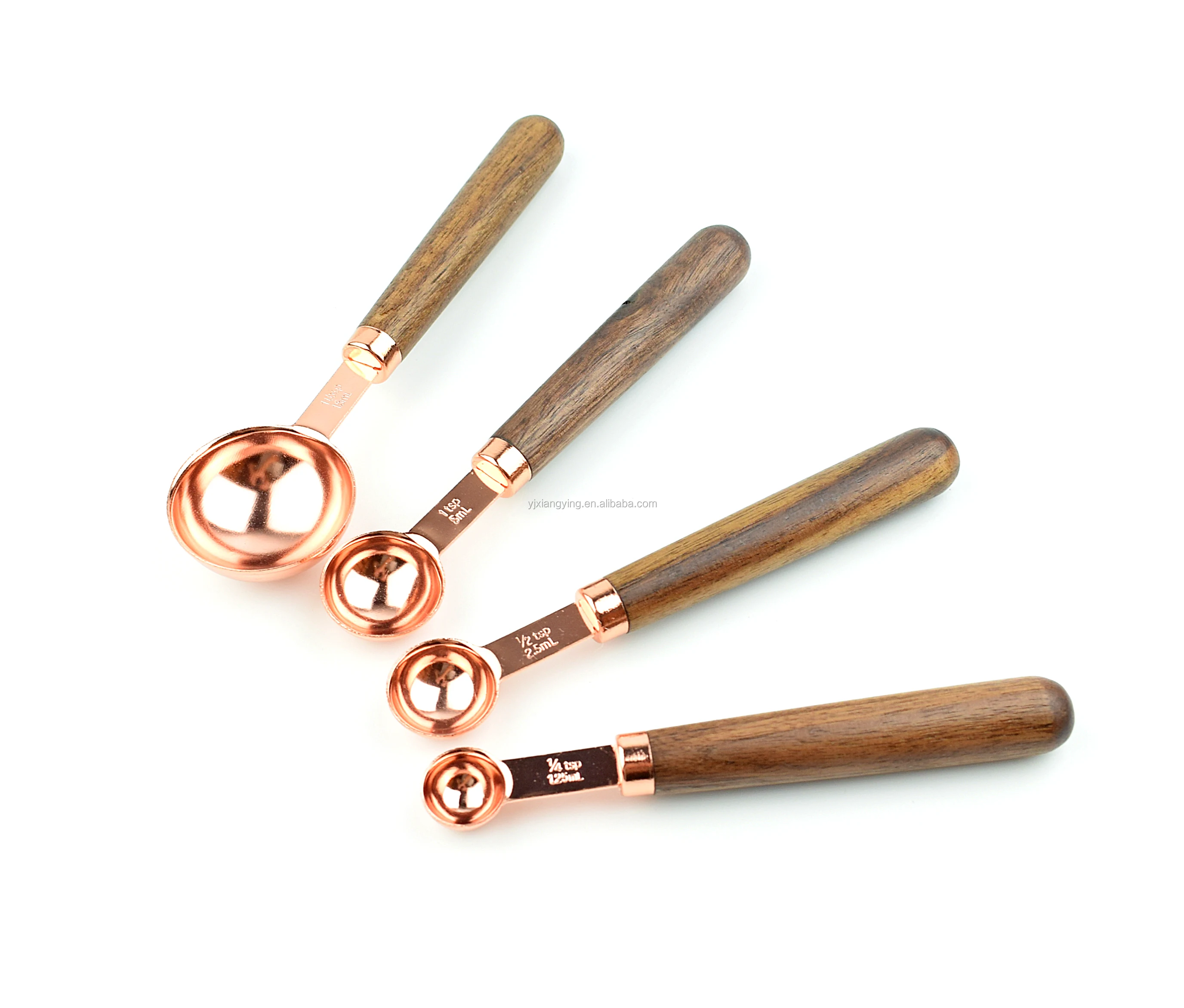 Amazon hot sale kitchen accessories 2019 new gadgets 4 pcs wooden handle rose gold measuring cup and spoon
